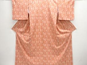 地紙に藤模様小紋着物